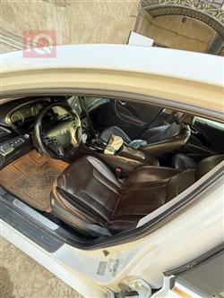 هیوندای ازێرا